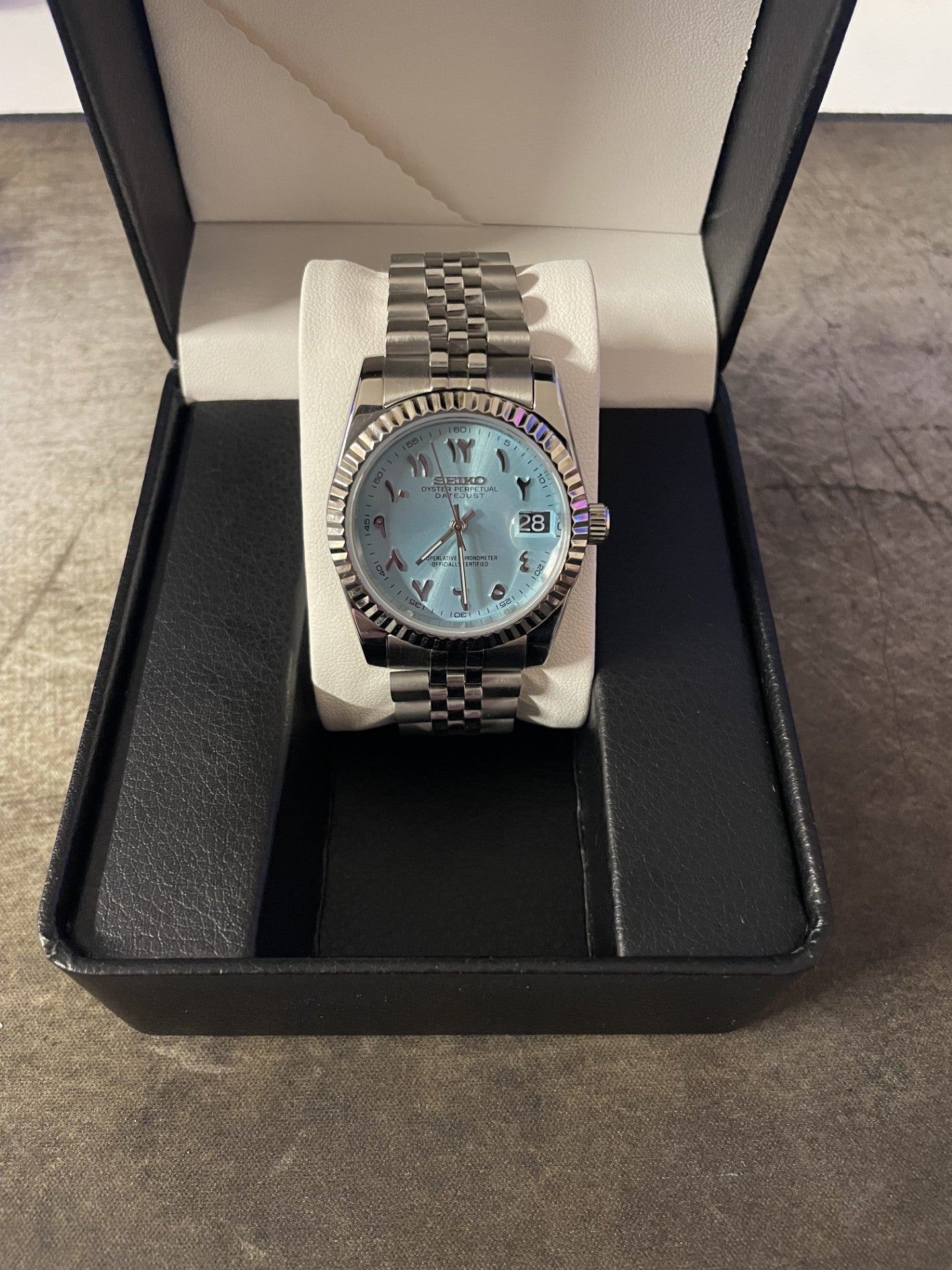 TIFFANY BLUE ARABIC DIAL